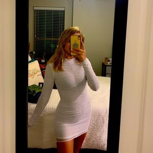 BODYCON WHITE DRESS